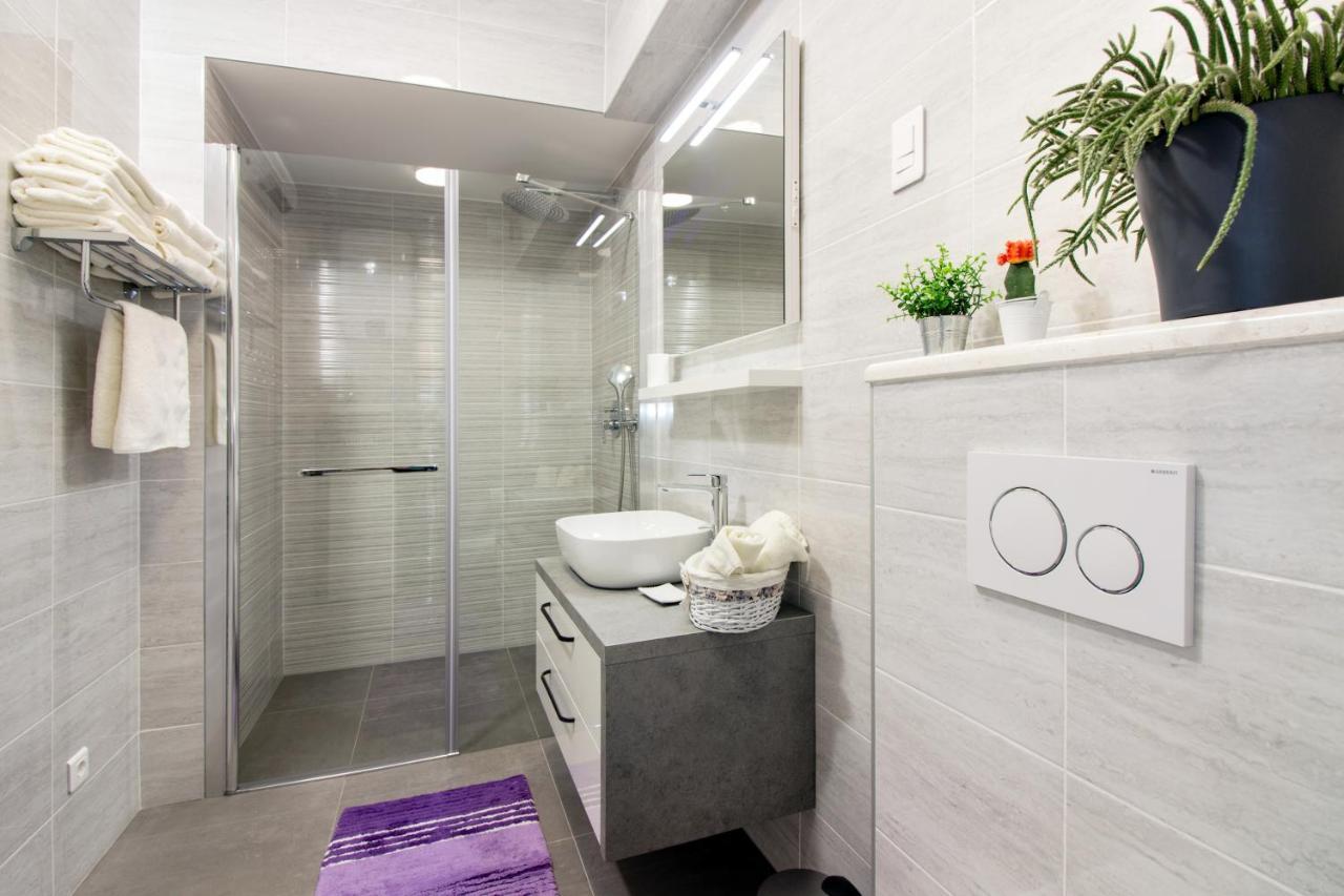 Utopia Apartments Split Bagian luar foto